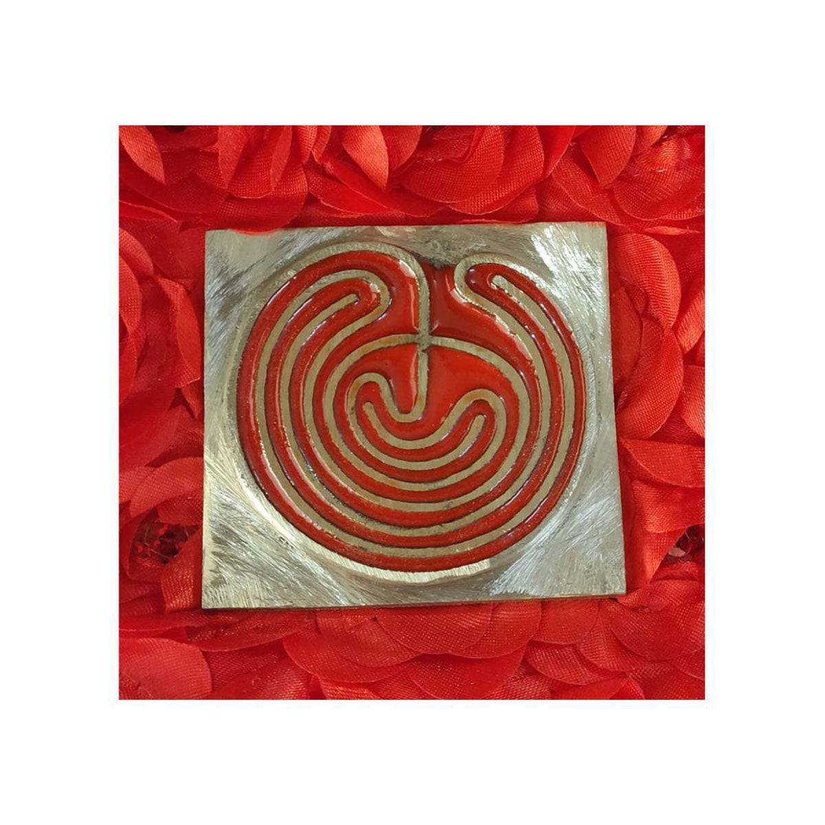 Brass Round Labyrinth Yantra Remove Negativity and Serious Health Issues