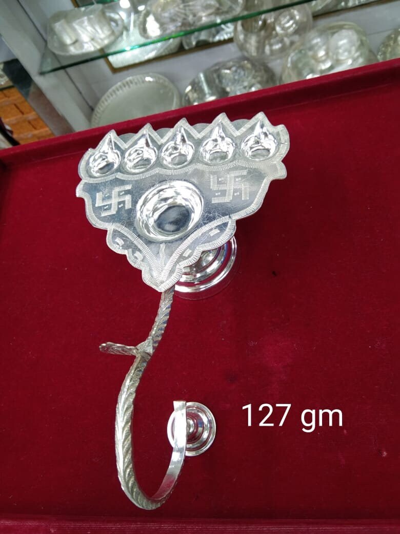 Paanch Aarti Oil Lamp in Pure Silver, Pure Silver Panch Aarti for Pooja Purpose and Gift Also, Silver 5 Face Aarti Stand Gift Items