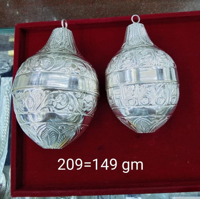 Silver Made Shrifal Naryal for Gifting or Home Usage Purpose, Silver Article for Gifting - 149 gram and 209 Gram Approx